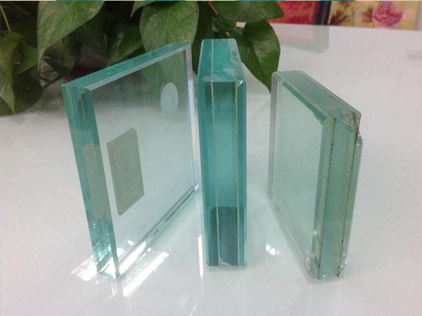 高白料和晶白料的区别高白料玻璃是什么?